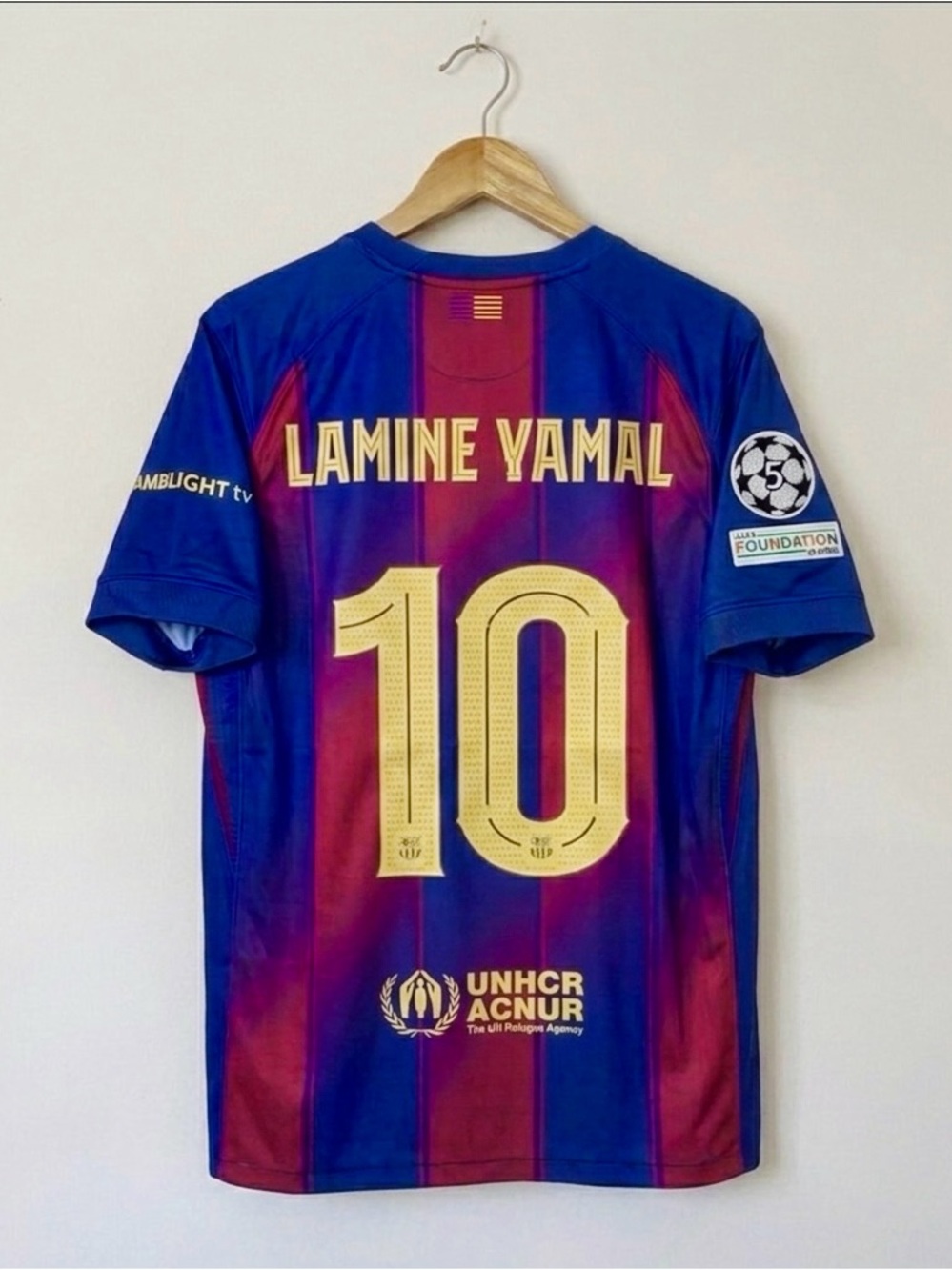 Lamine Yamal #10 Barcelona Home Jersey 25/26 Fan Version Size Medium